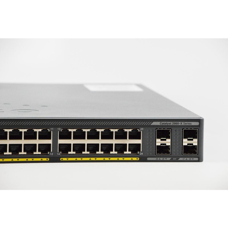 Cisco Catalyst 2960X 24 10/100/1000 PoE+ ports (PoE budget of 370 W) and 4 SFP module slots LAN Base