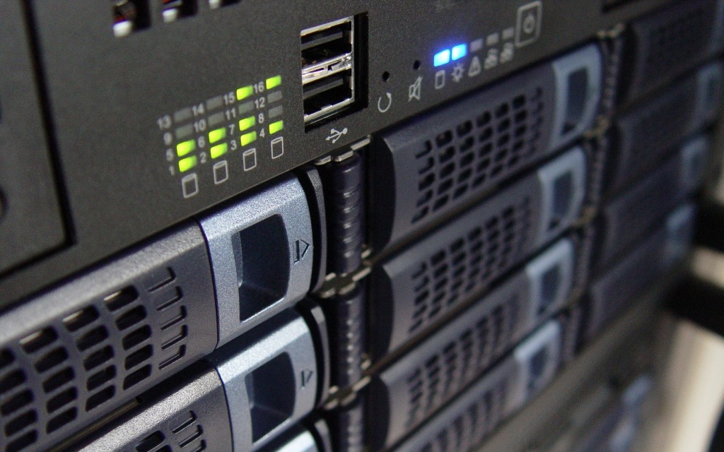 Raid 0 y Raid 1 almacenamiento de datos